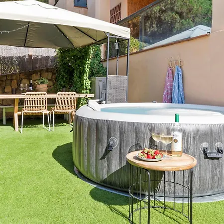 Apartament Beautiful Apt, 7pax, Jacuzzi, Pingpong, 3min Marbella