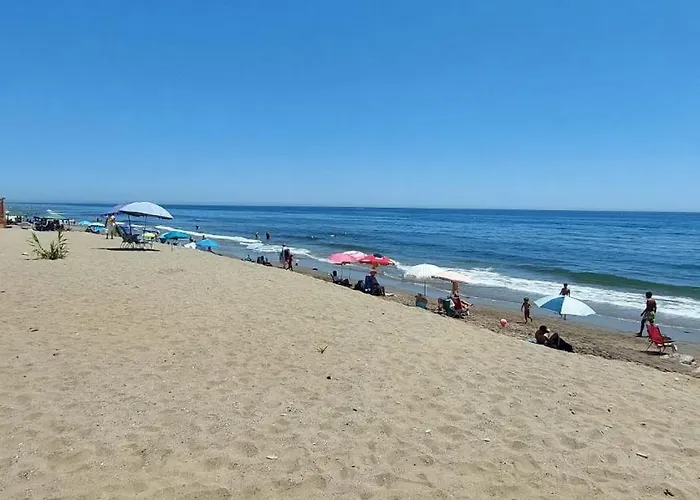 Beautiful Apt, 7pax, Jacuzzi, Pingpong, 3min Marbella